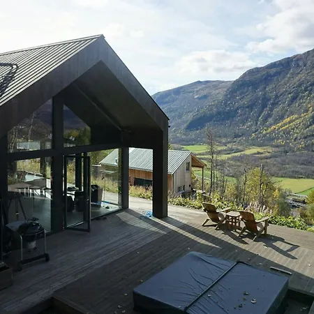 A Mountain Dream For Every Season